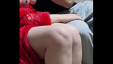 My husband is from the Gulf and doesn't know how to fuck me. My pussy is hot and he just watches. I want a stud from my followers with a big dick.