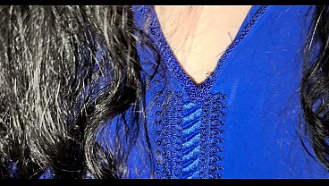 My neighbor had sex with me while my husband was at work. (Hot new Arab sex video, arousing talk, curvy body, clear voice, marital infidelity, jalabiya)